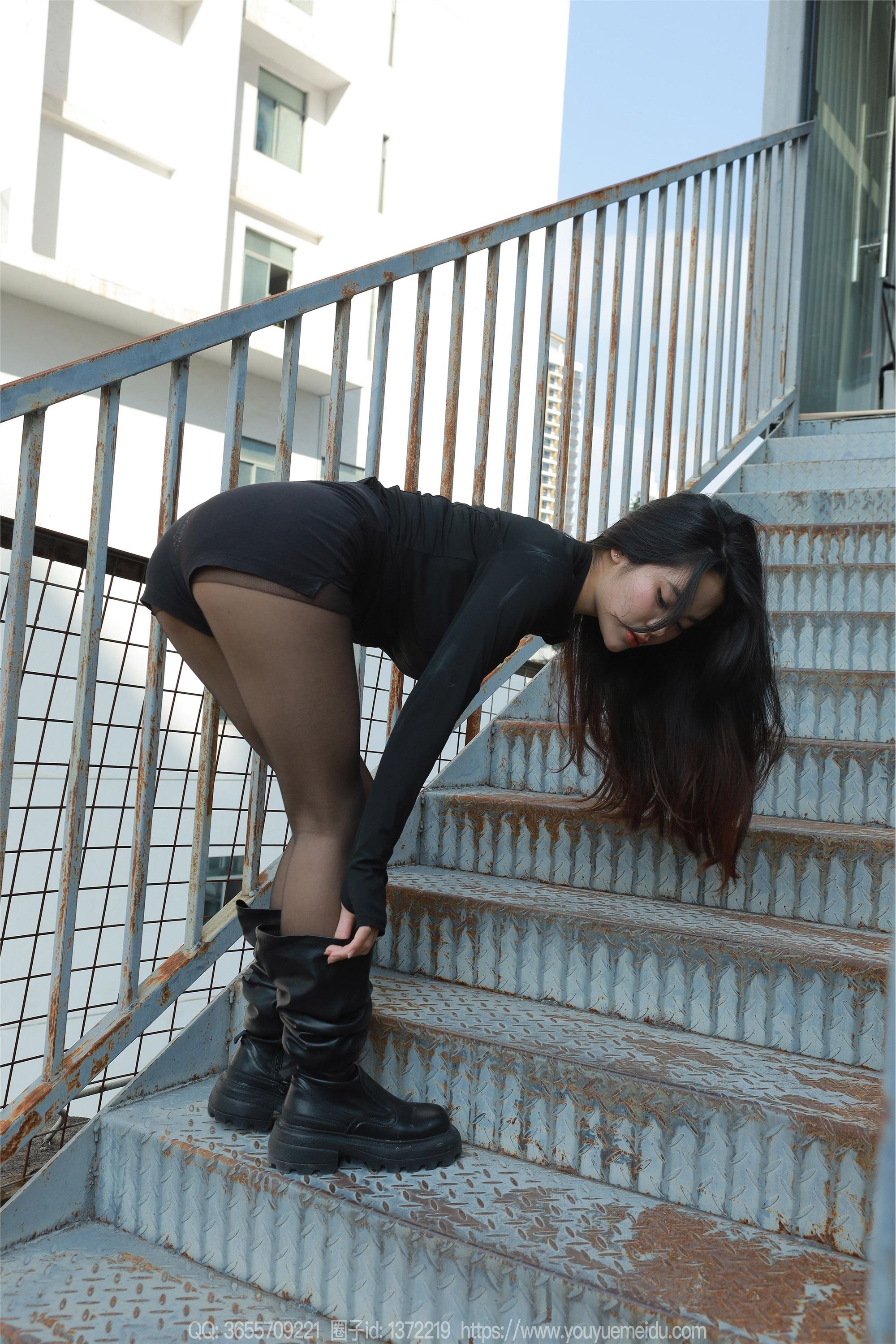 IESS异思趣向  2024.01.10 丝享家 1634 兔兔《黑斯长靴》